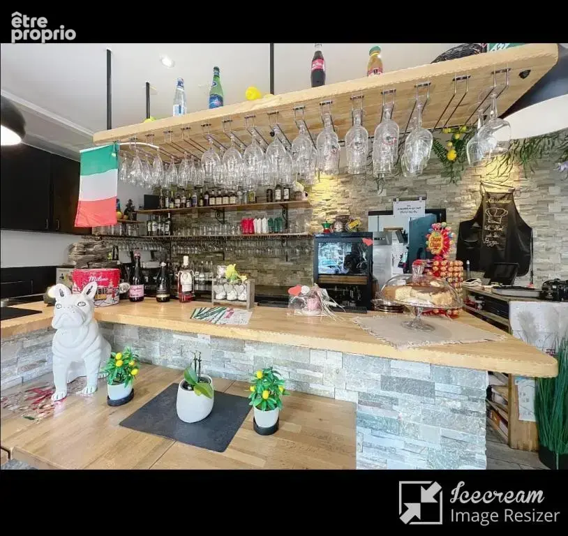 JUAN LES PINS, restaurant, 80 couverts, 100 M des plages, terrasse, parking, excellent état. - photo 32
