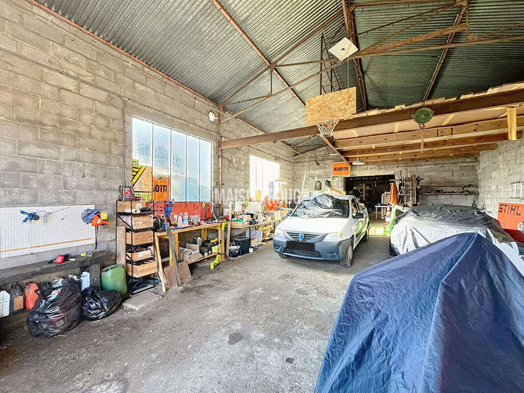 Maison à MINIAC-MORVAN