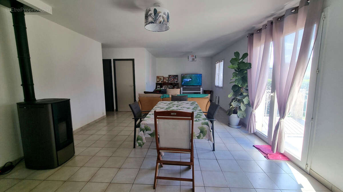 Maison à LAMALOU-LES-BAINS