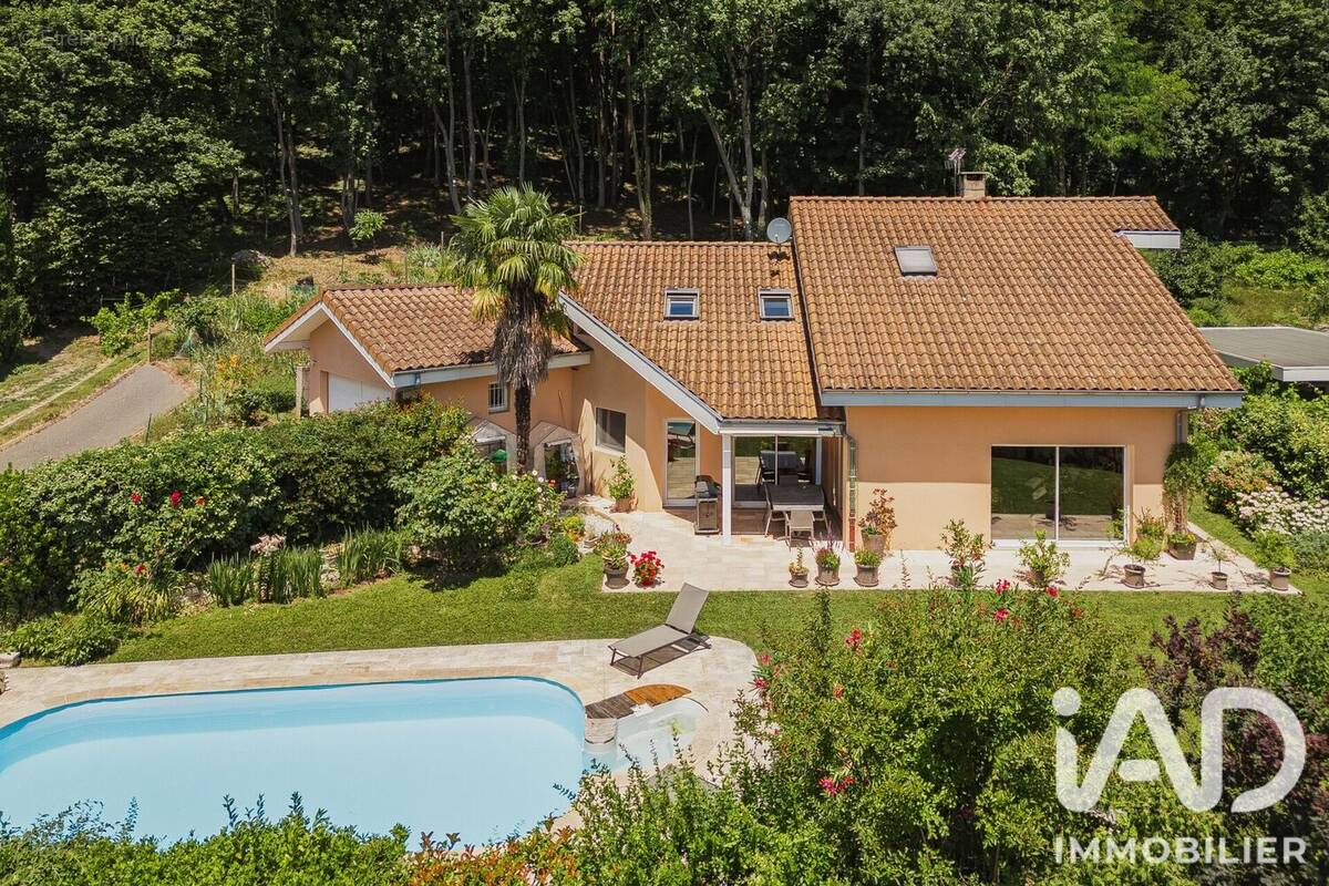 Photo 1 - Maison à MEYLAN