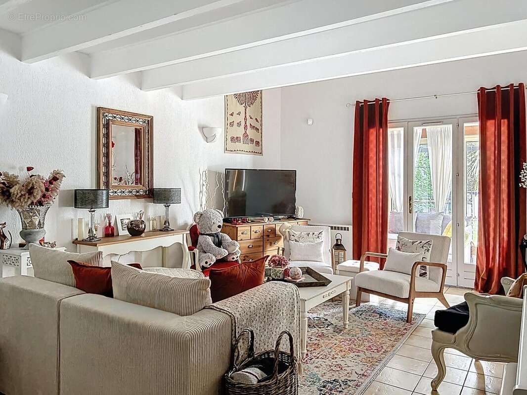 Photo 2 - Maison à MANOSQUE