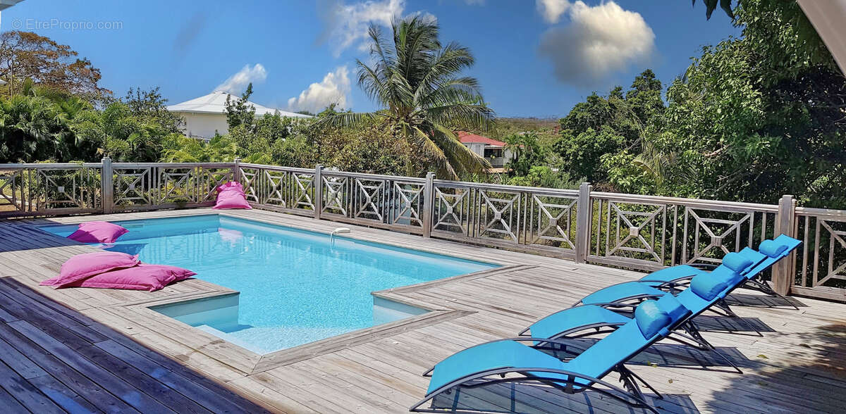 Maison à SAINT-FRANCOIS