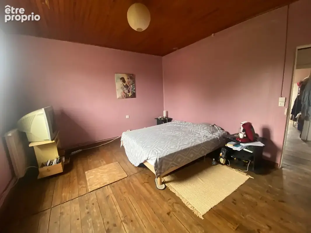 Garein batiment a usage mixte d'habitation et commerce - photo 11