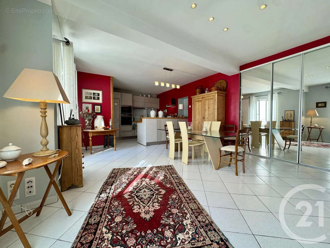 Appartement à FONTAINEBLEAU