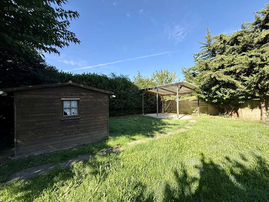 Maison à PORT-SAINTE-FOY-ET-PONCHAPT