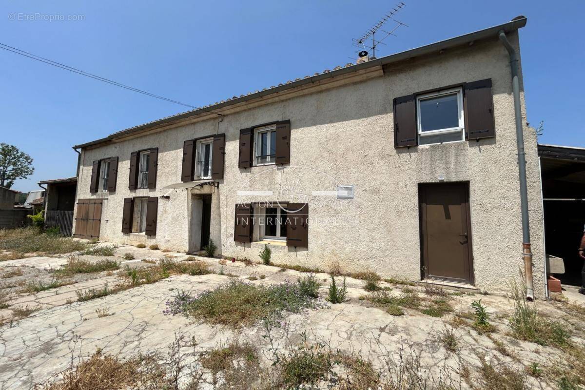 Maison à SAINT-MARTIN-DE-CRAU