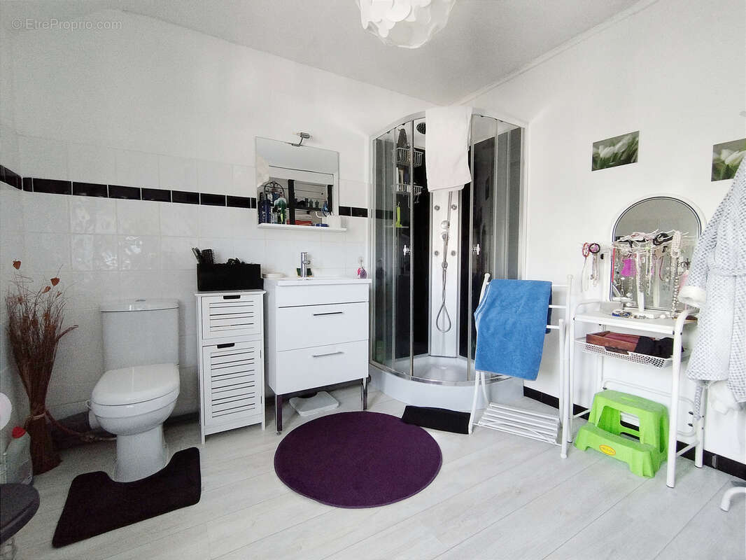 Maison à PONT-SAINT-PIERRE