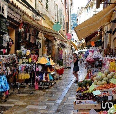 Photo 1 - Commerce à HYERES