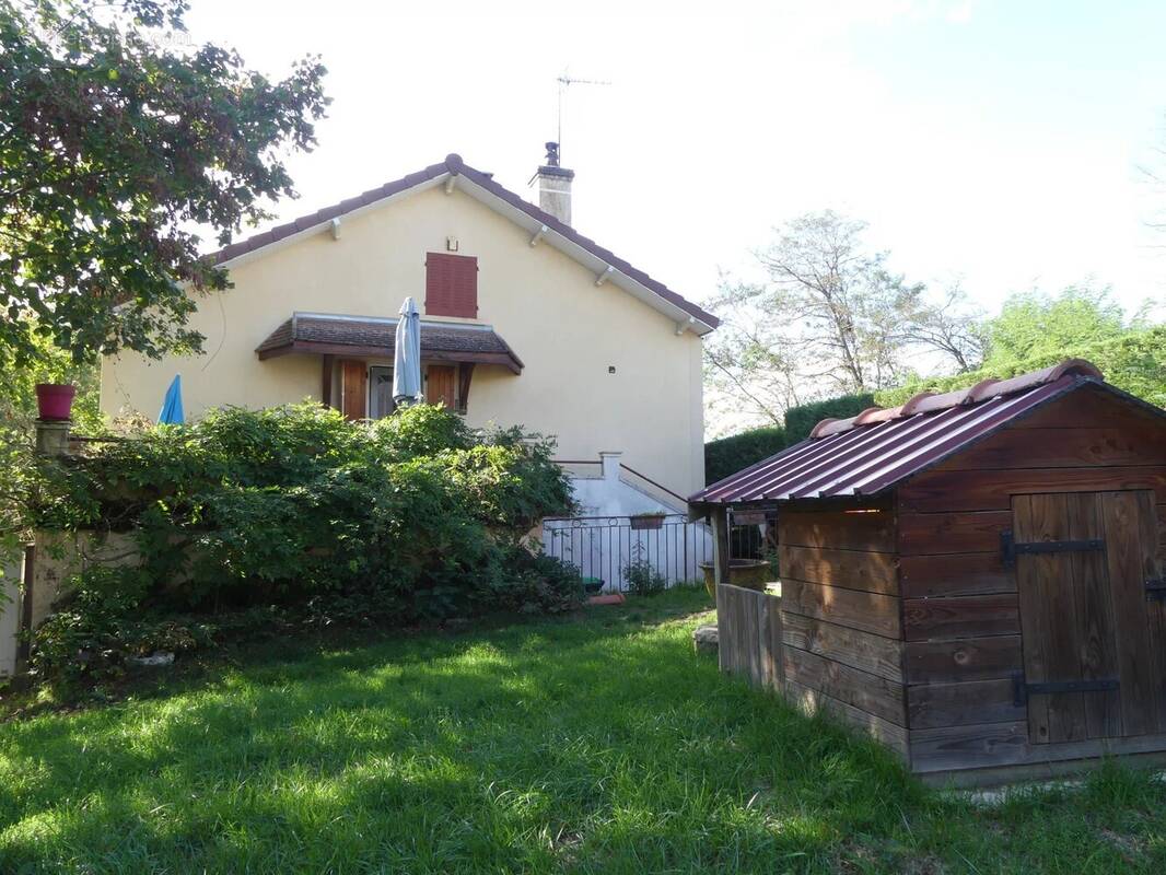 Maison à SAINT-MAURICE-LES-COUCHES