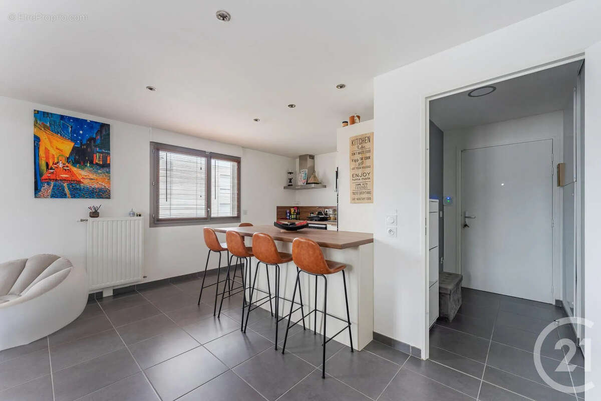 Appartement à SAINT-PRIEST