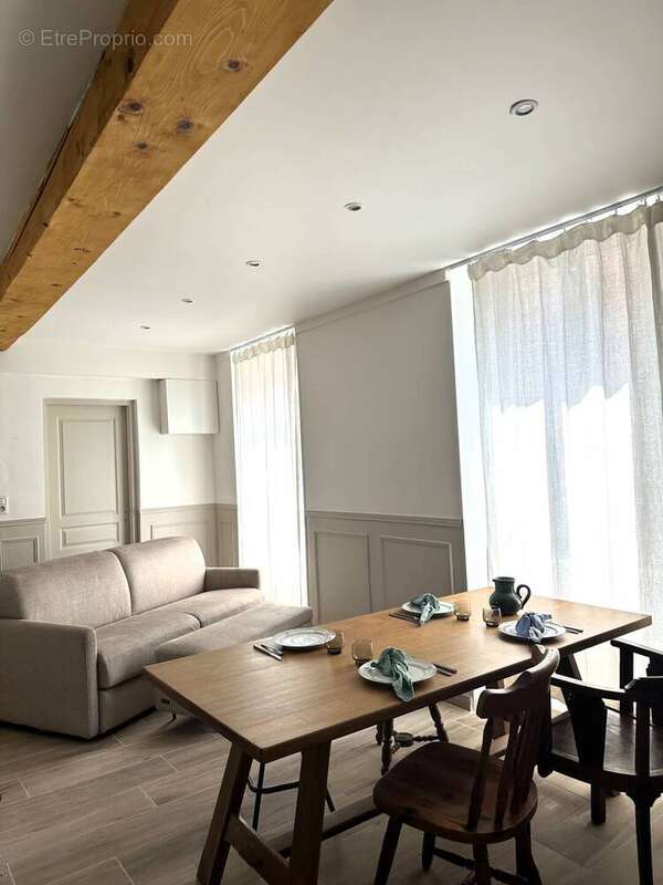 Appartement à CALLAS