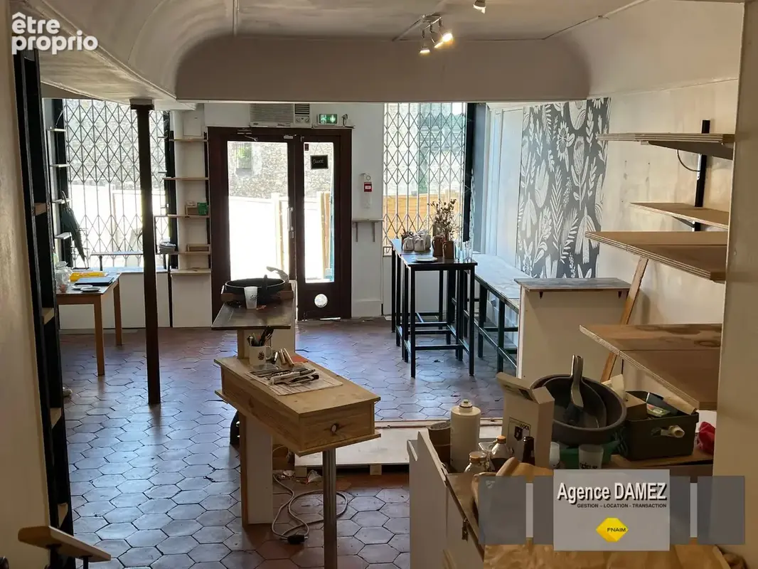 Local commercial à vendre à dourdan - emplacement privilégié face au château ? 65 m² + sous-sol - photo 7