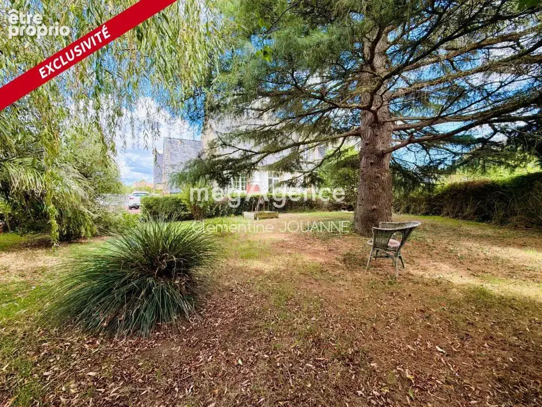 Charmante maison mitoyenne en pierre avec grand jardin arboré et fleuri à deux pas du bourg de Picauville - photo 2