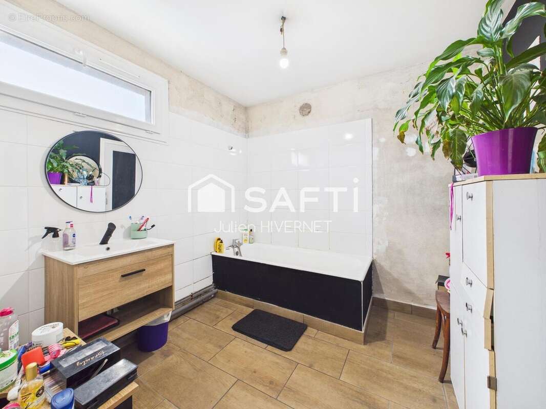 Photo 4 - Maison à SAINT-MARTIN-DES-CHAMPS