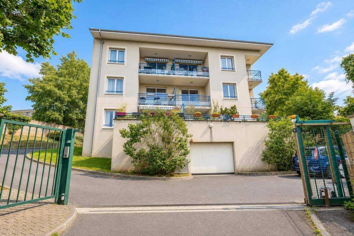 Appartement à CHAMPIGNY-SUR-MARNE