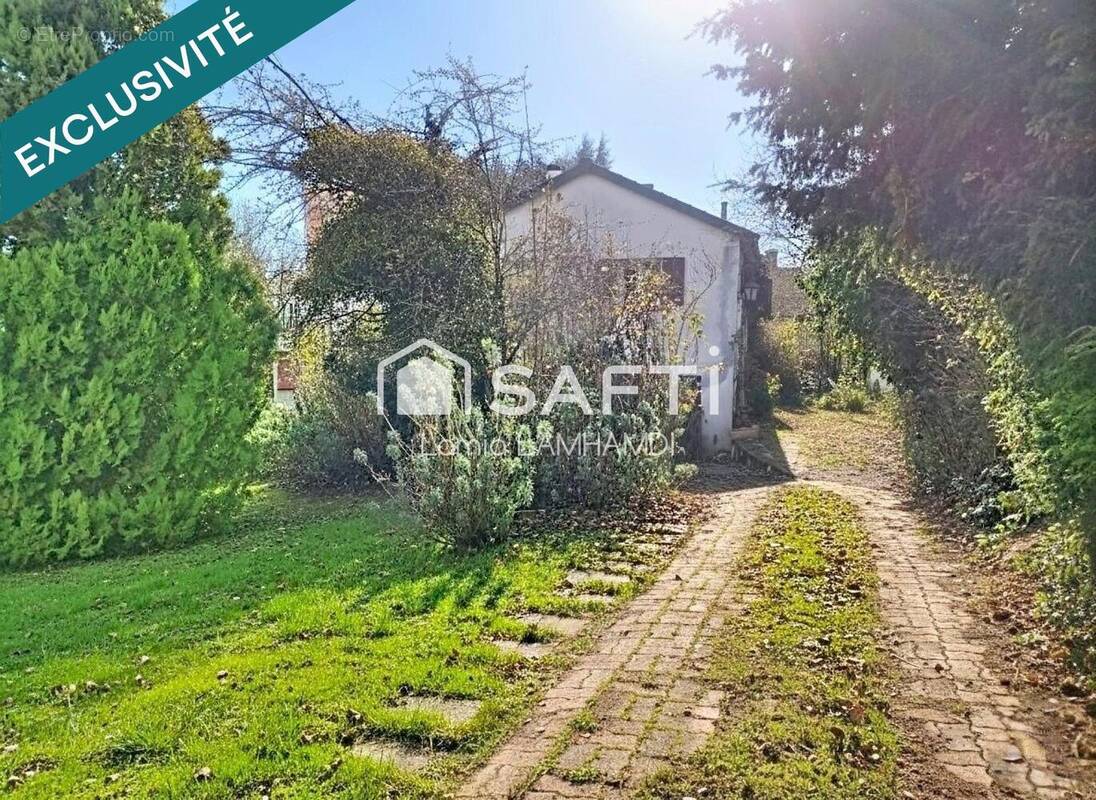 Photo 1 - Terrain à TRIEL-SUR-SEINE