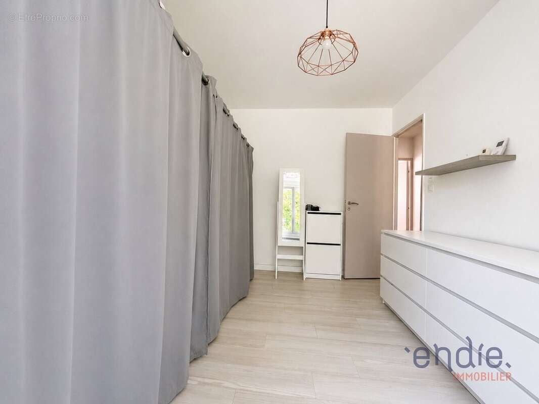 MAISON 4 PIÈCES 3 chambres  Terrain de 1 000 m² - photo 7