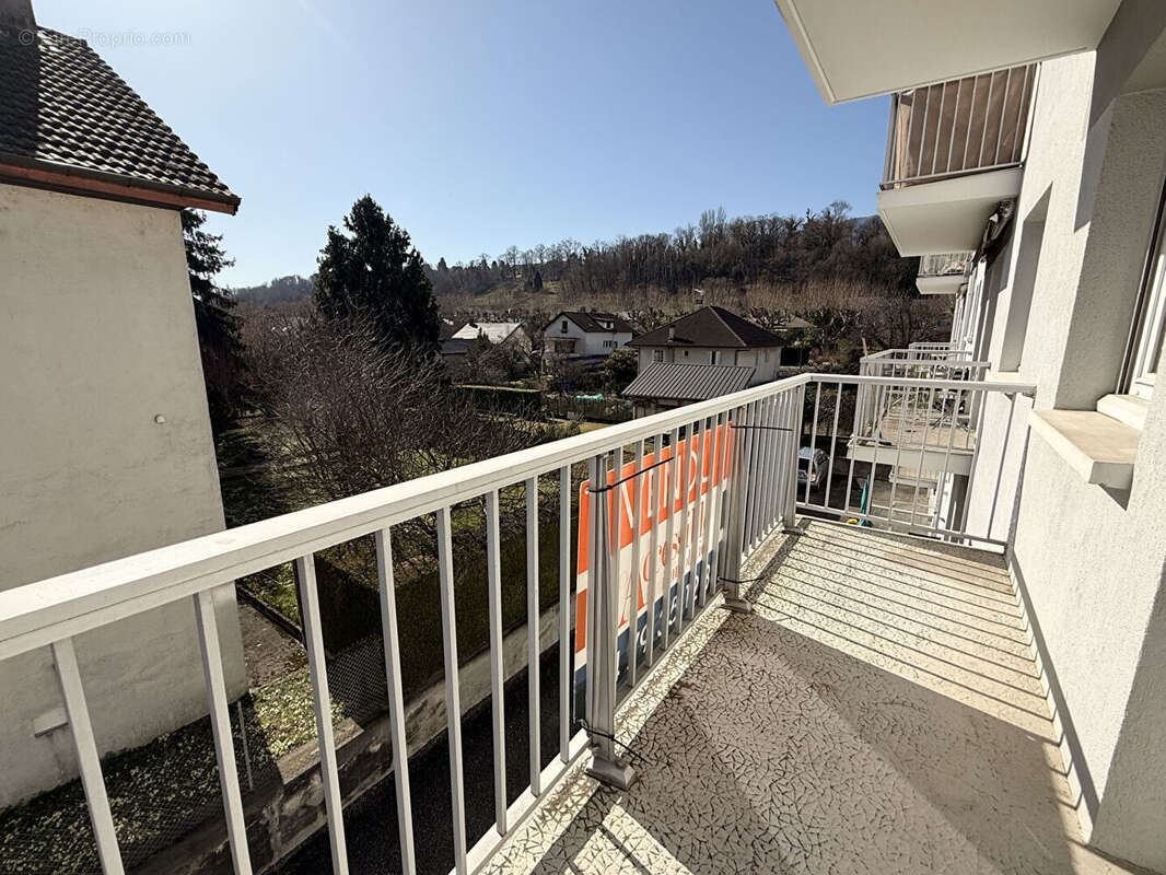 Appartement à AIX-LES-BAINS