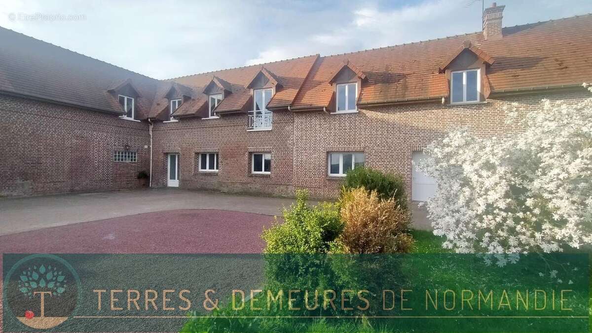 Duplex de 60m², avec deux chambres et place de stationnement, Saint Pierre en Val, 76. - photo 6