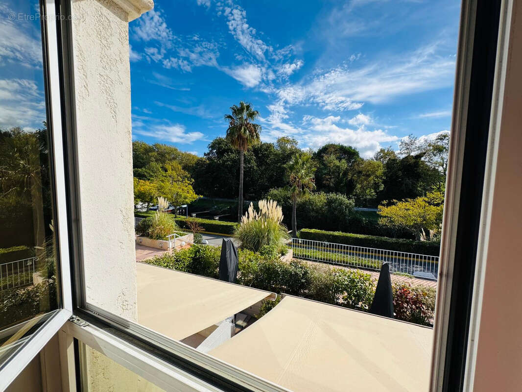 Appartement à COGOLIN