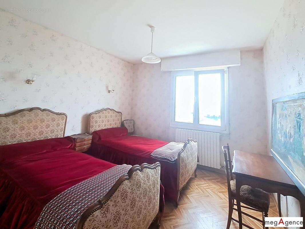 Maison à LA TURBALLE