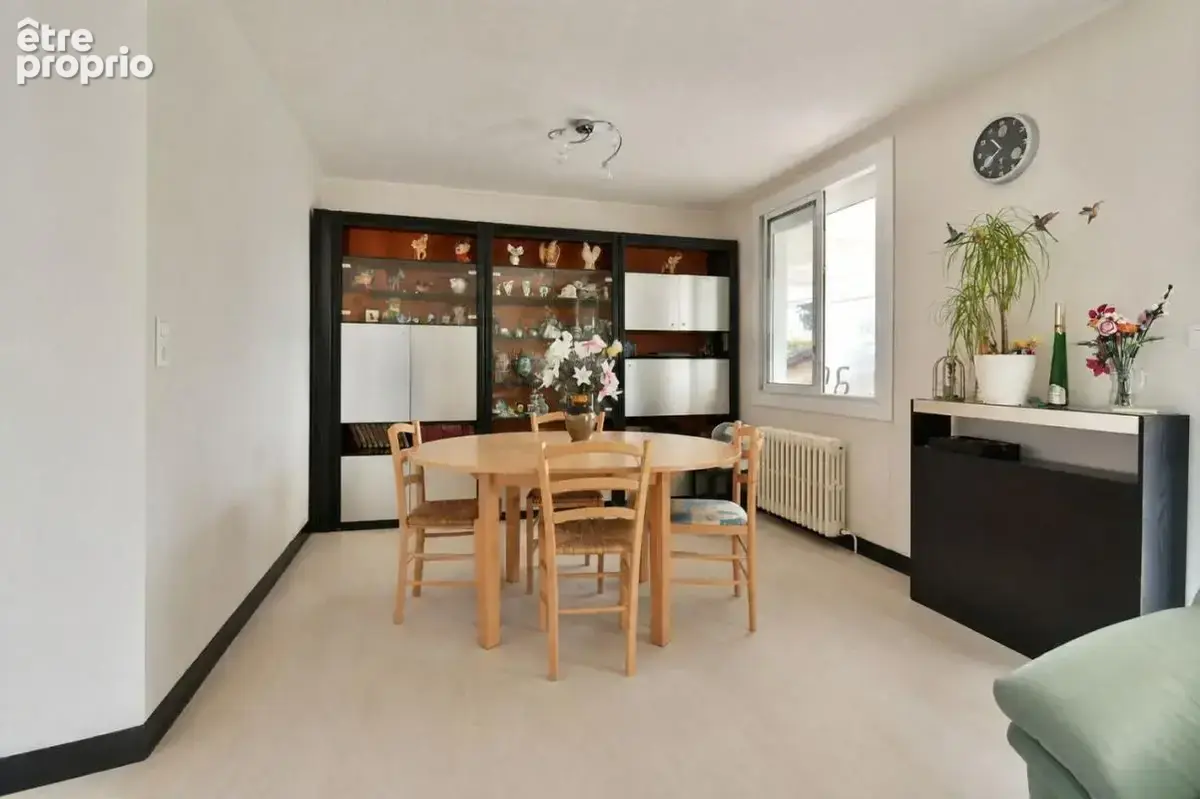 Maison 87 m² à Cholet  - photo 4