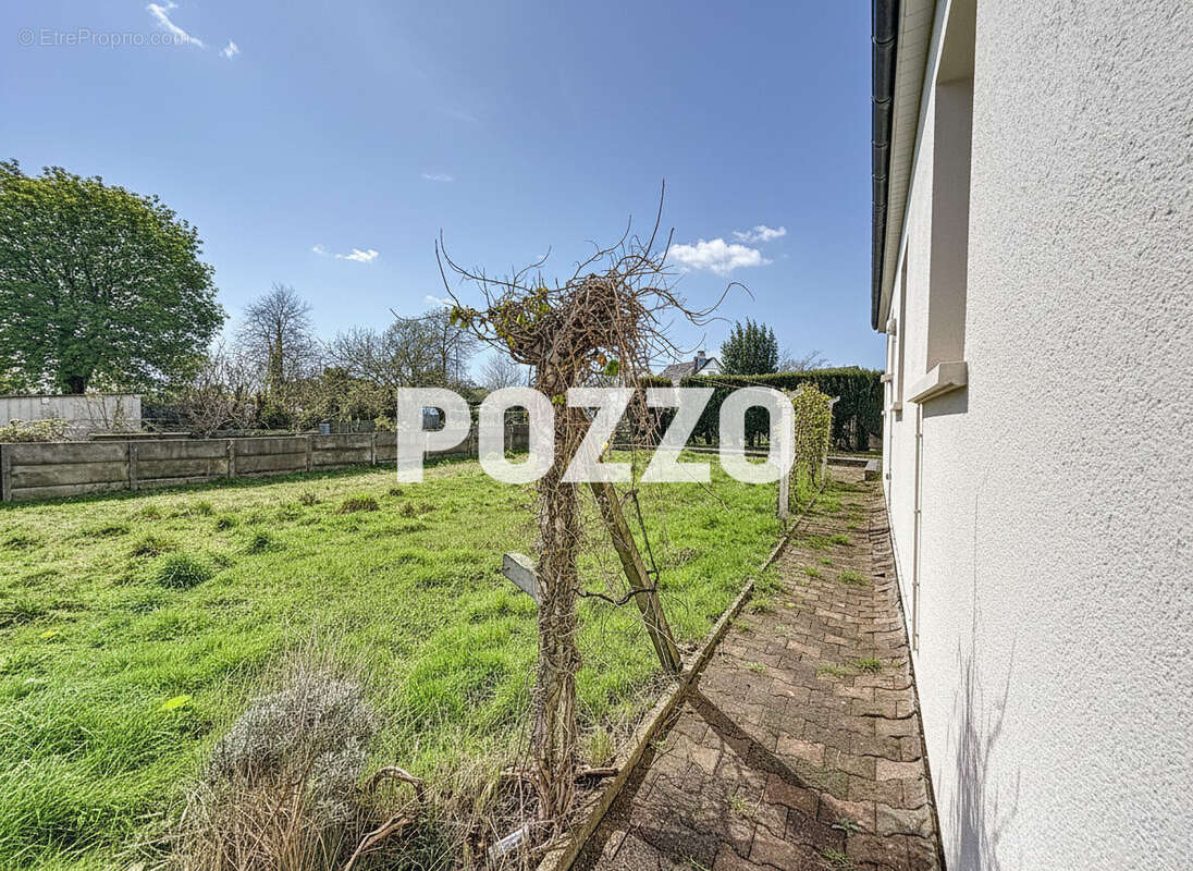 Maison à SAINT-JEAN-DES-CHAMPS