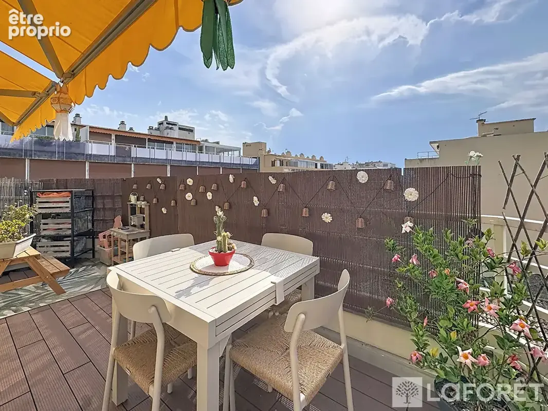 Penthouse  avec belle terrasse  à deux pas de la mer - photo 9