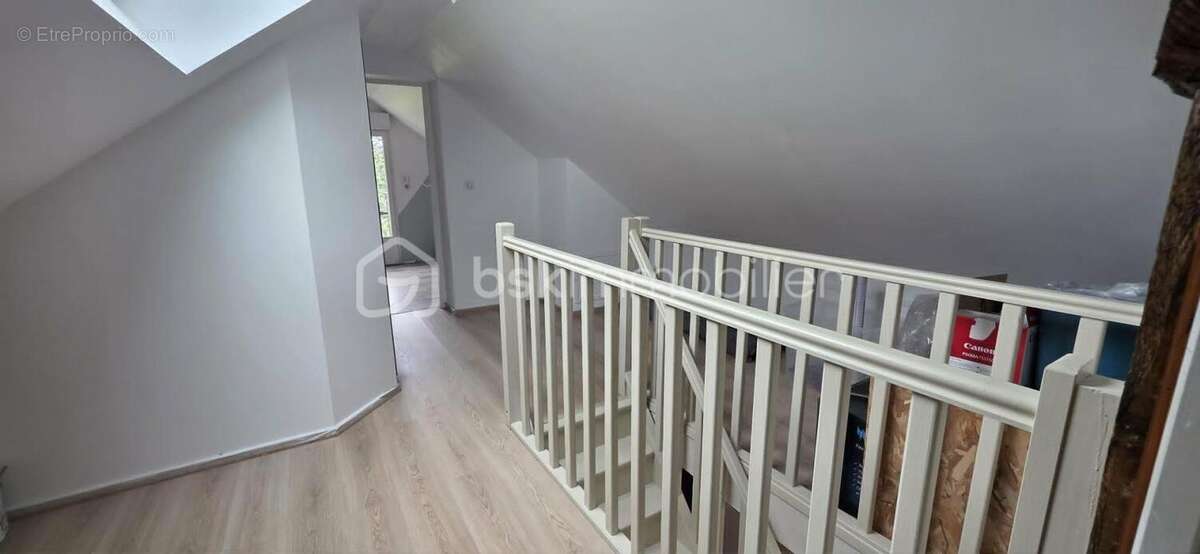 Maison 135 m² - 4 chambres - Grand terrain 8030 m² + Hangar 70 m² - Cudot - photo 9
