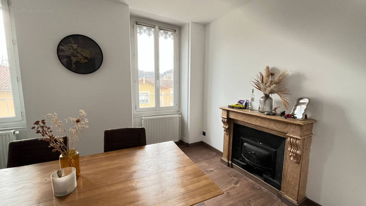 Appartement à SAINTE-COLOMBE