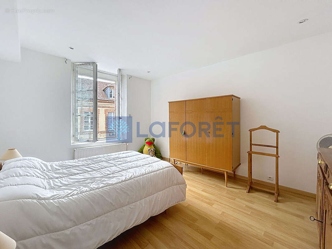 Appartement à VERNEUIL-SUR-AVRE