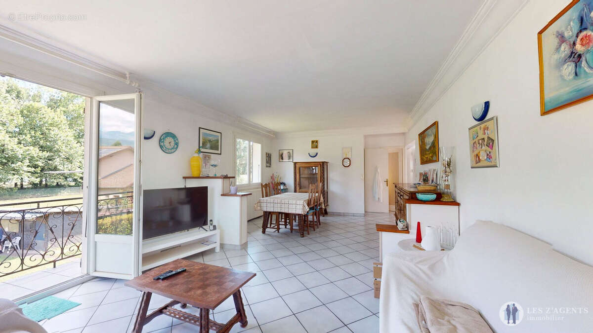 Appartement de 125 m² au 1er étage d'une maison avec terrain constructible d'environ 1 000 m² ? Saint-Martin-d'Hères - photo 3