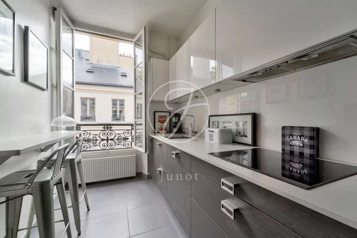 Appartement à VERSAILLES