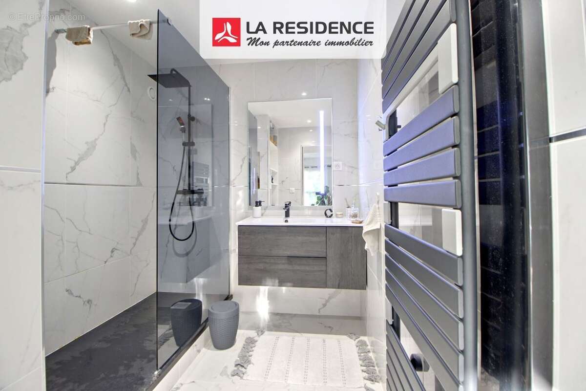 Appartement à PLAISIR