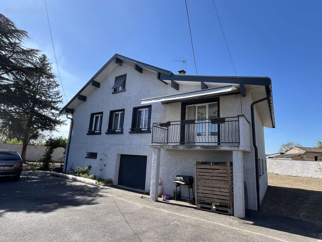 Maison à SAINT-ANDRE-DE-CORCY