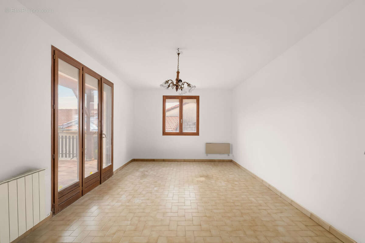 Photo 6 - Maison à COMMUNAY
