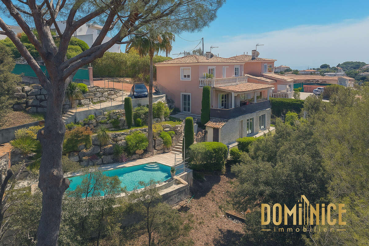 Maison à CAGNES-SUR-MER