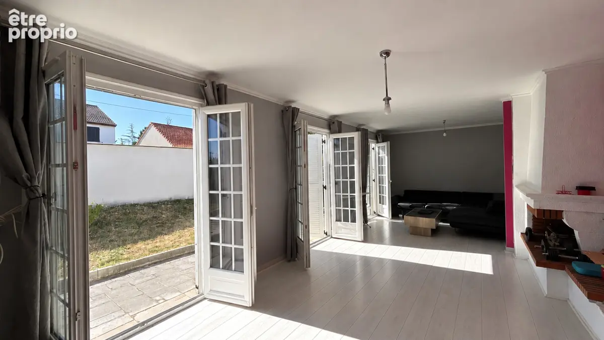 Plain-pied de 120 m2 à Nevers - photo 2