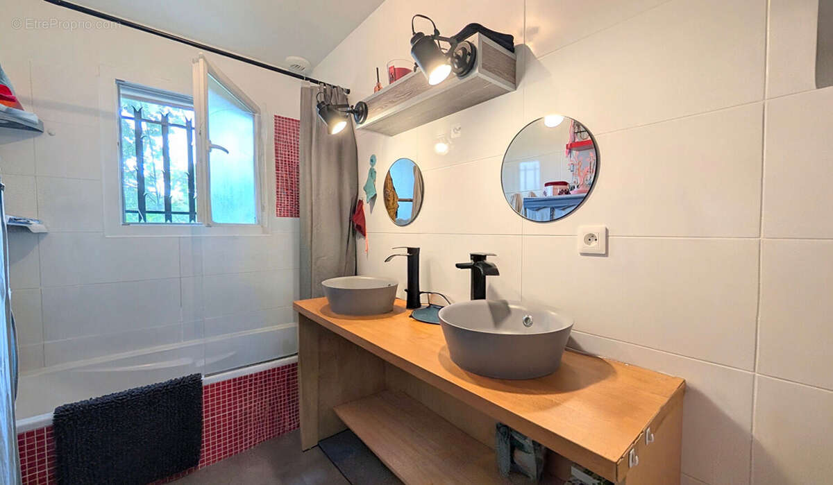 Maison Hagetmau 5 pièce(s) 102 m2 - photo 8