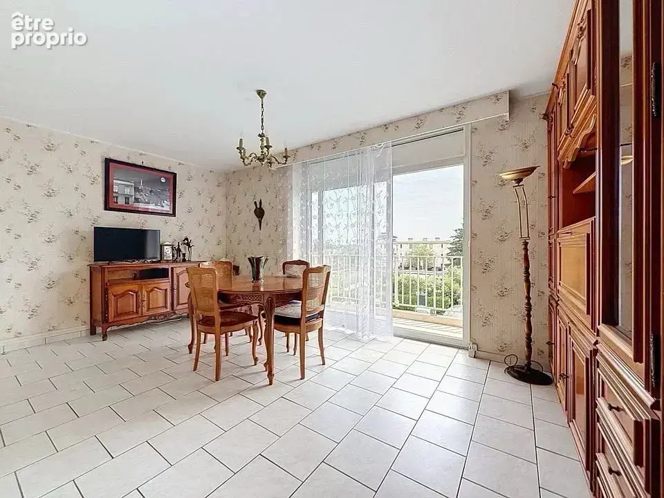 Appartement à YERRES