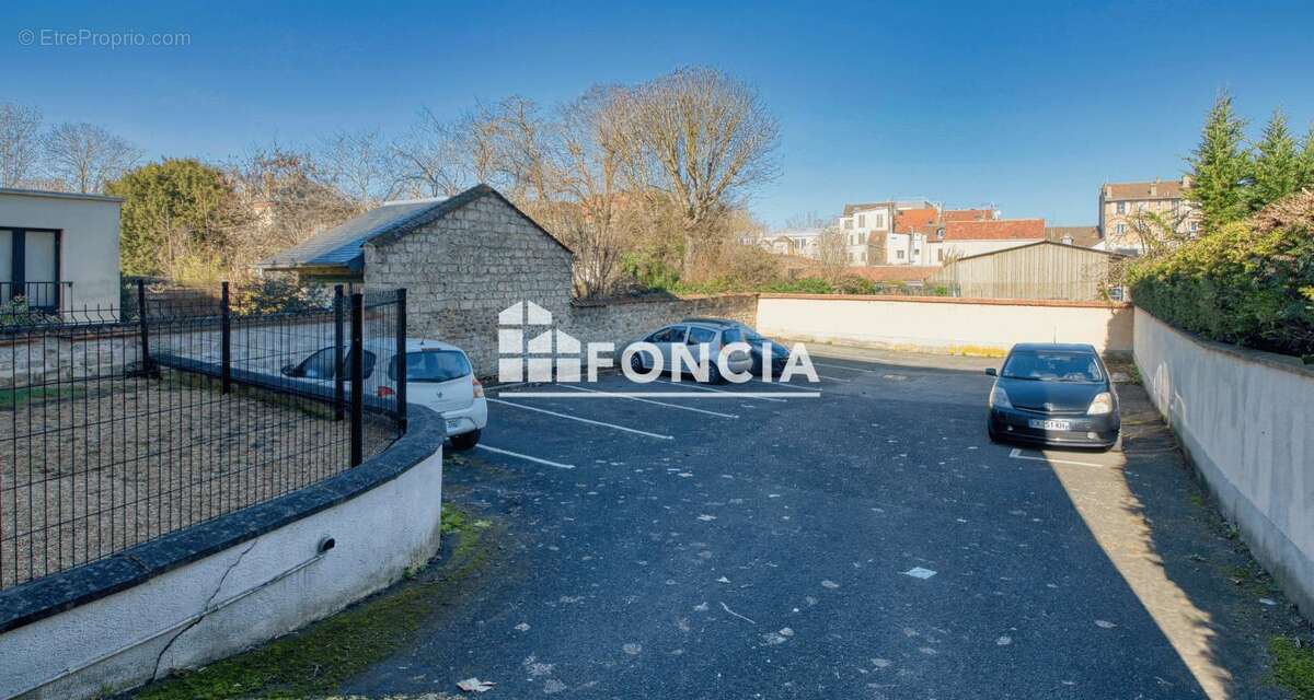 A ACHETER : un appartement T2 de 30 m2 avec son rez-de-jardin privatif de 24 m2 + place de parking à Meulan-en-yvelines (78250). - photo 18