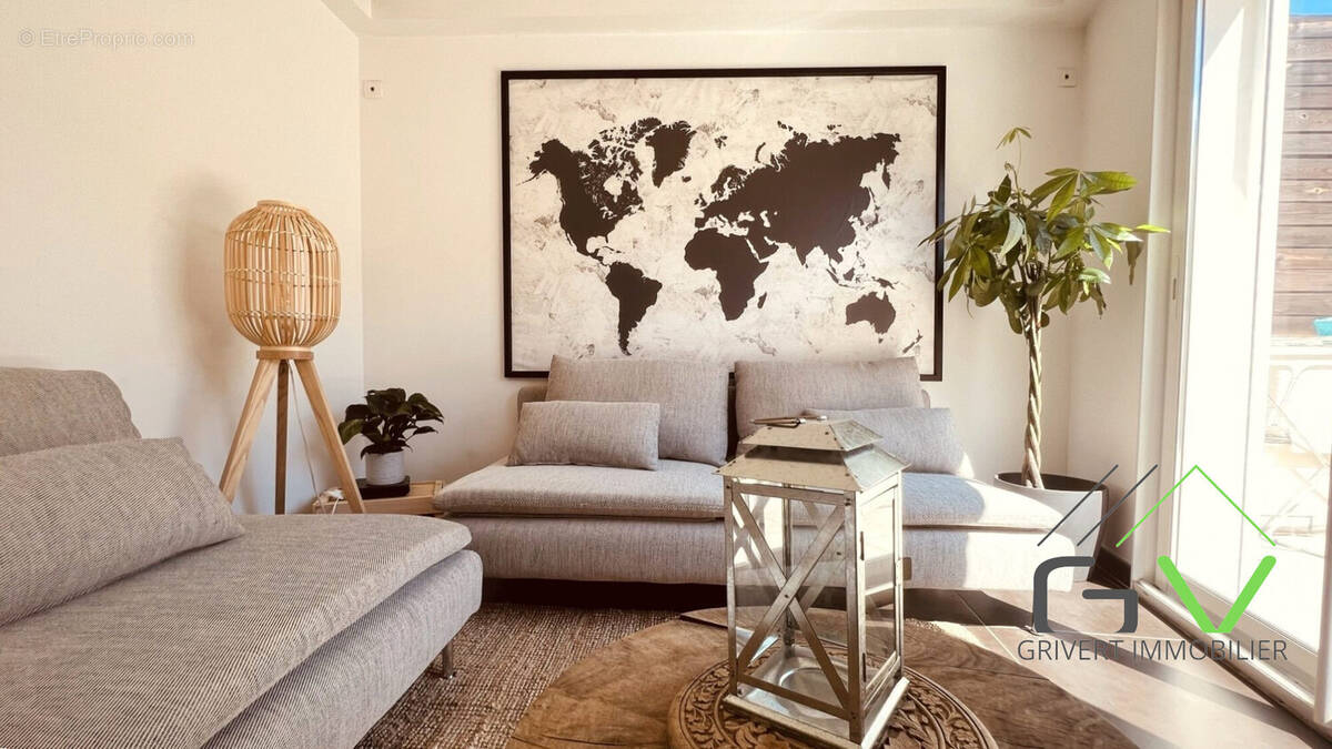 Appartement à NIMES