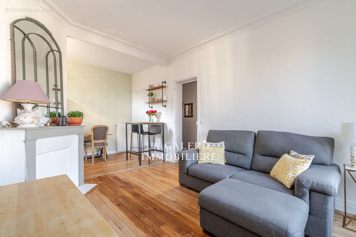 Appartement 40 m² à Puteaux  - photo 4