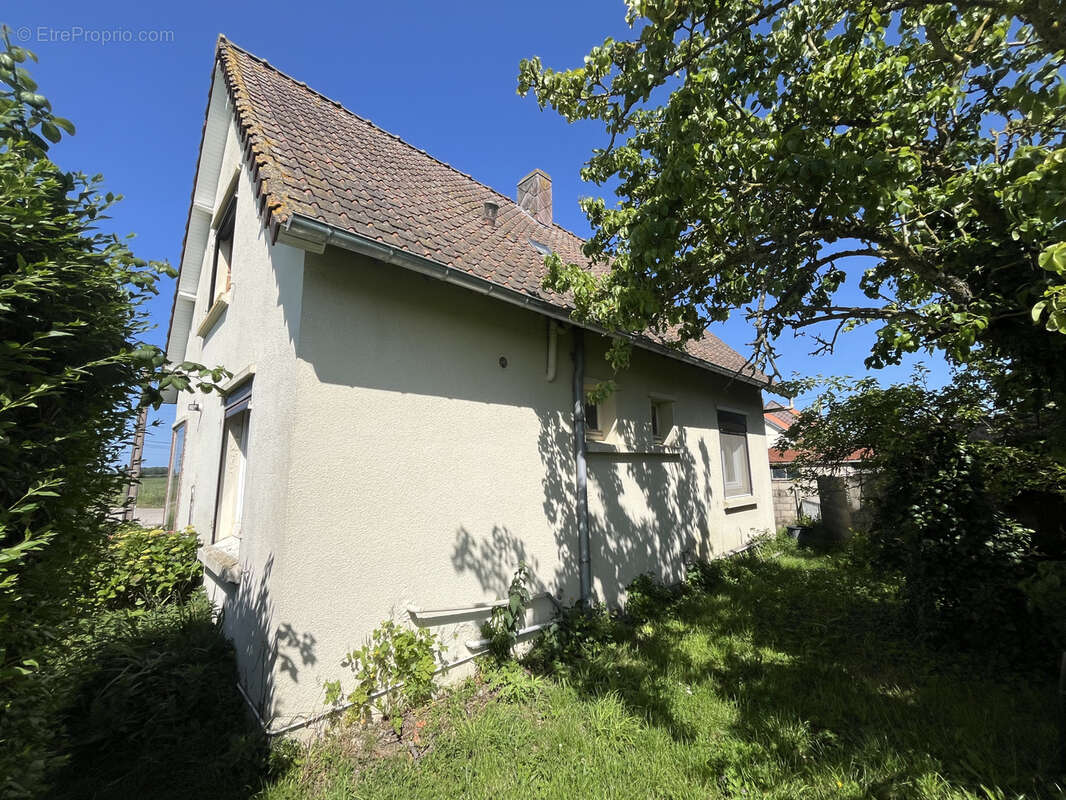 Maison à VAUDRICOURT