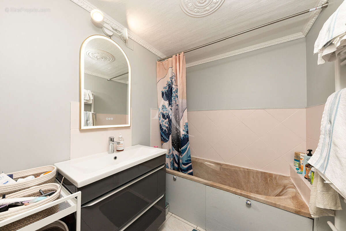 Appartement à TORCY