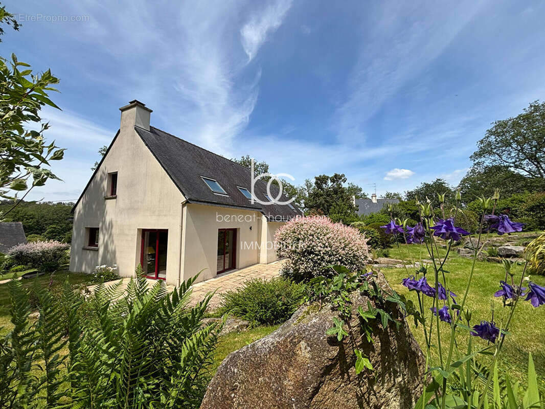 Maison à MONTERBLANC