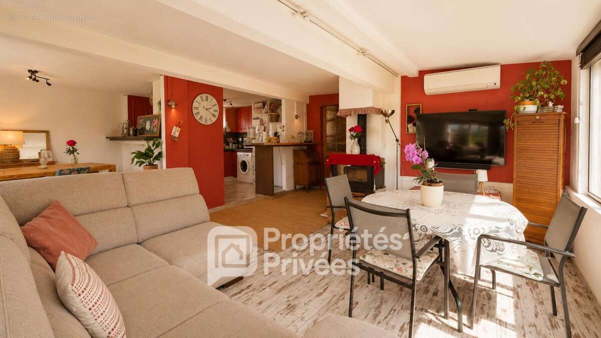 Roquebrune-sur-argens - hll - domaine sécurisé - photo 3