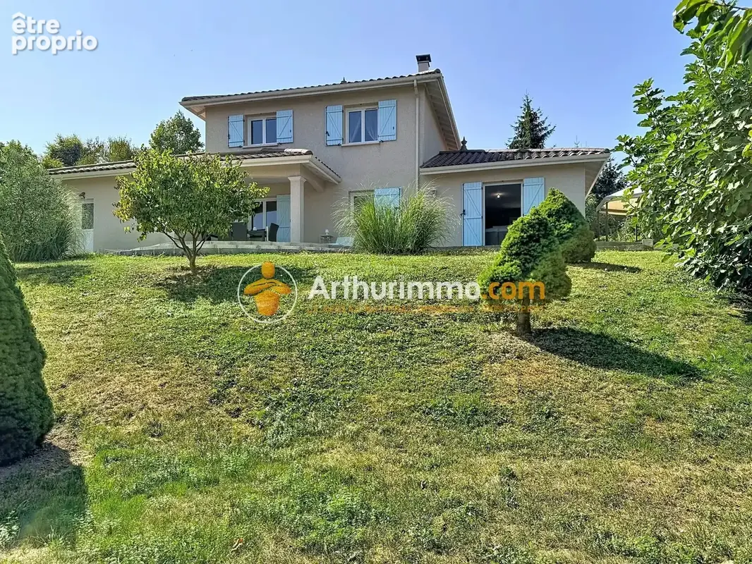Photo Maison à Bourgoin-Jallieu au prix de 439 000€