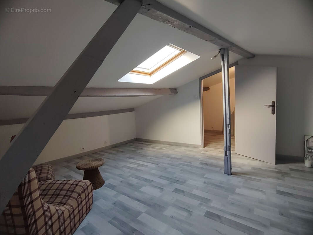Maison de ville avec jardin et garage - photo 8