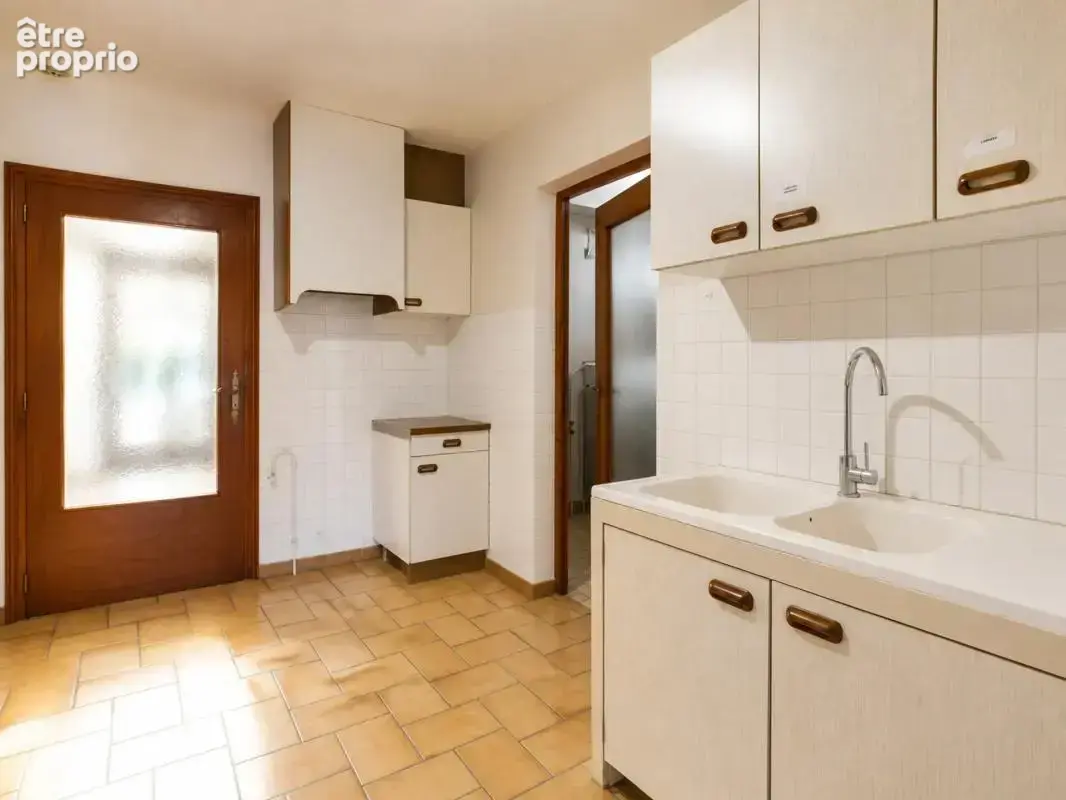 Maison de 8 pièces de 226,7 m² à Valence - photo 16